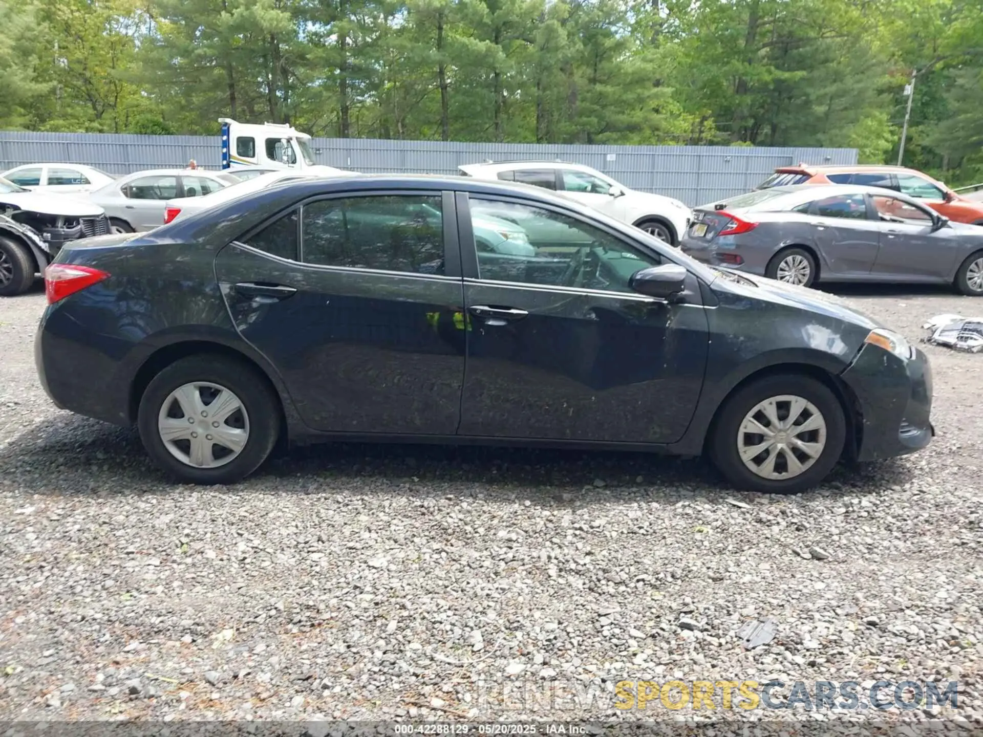 12 Photograph of a damaged car 2T1BURHE9KC183991 TOYOTA COROLLA 2019