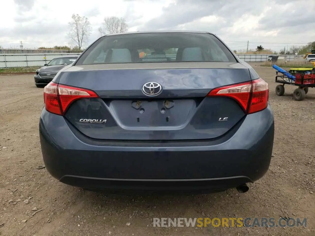 6 Photograph of a damaged car 2T1BURHE9KC184543 TOYOTA COROLLA 2019