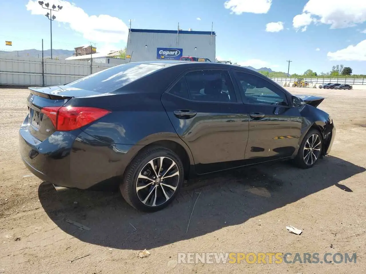 3 Photograph of a damaged car 2T1BURHE9KC186003 TOYOTA COROLLA 2019