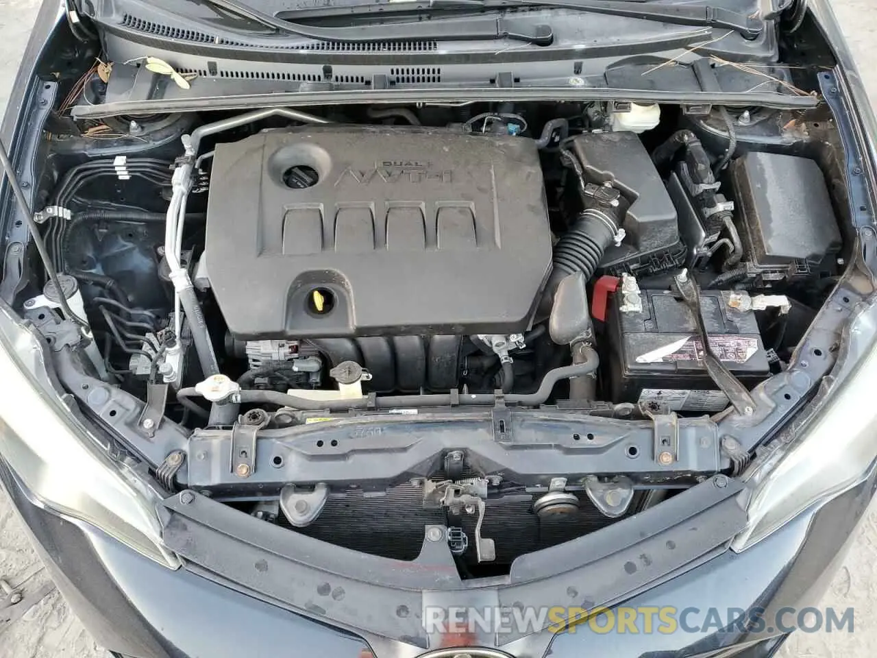 11 Photograph of a damaged car 2T1BURHE9KC189418 TOYOTA COROLLA 2019