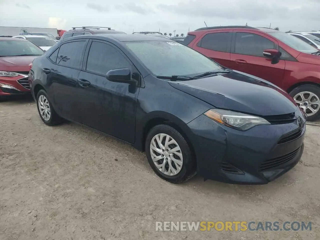 4 Photograph of a damaged car 2T1BURHE9KC189418 TOYOTA COROLLA 2019