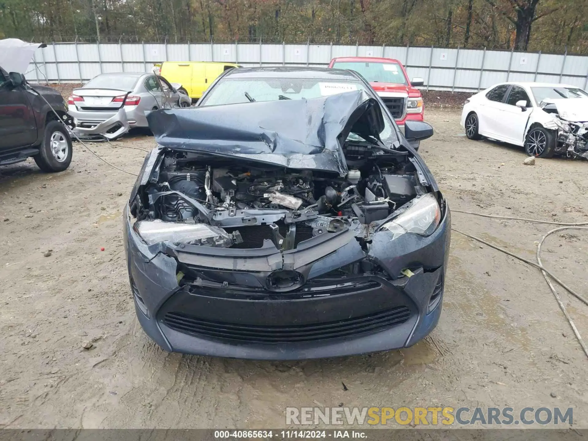 12 Photograph of a damaged car 2T1BURHE9KC194683 TOYOTA COROLLA 2019