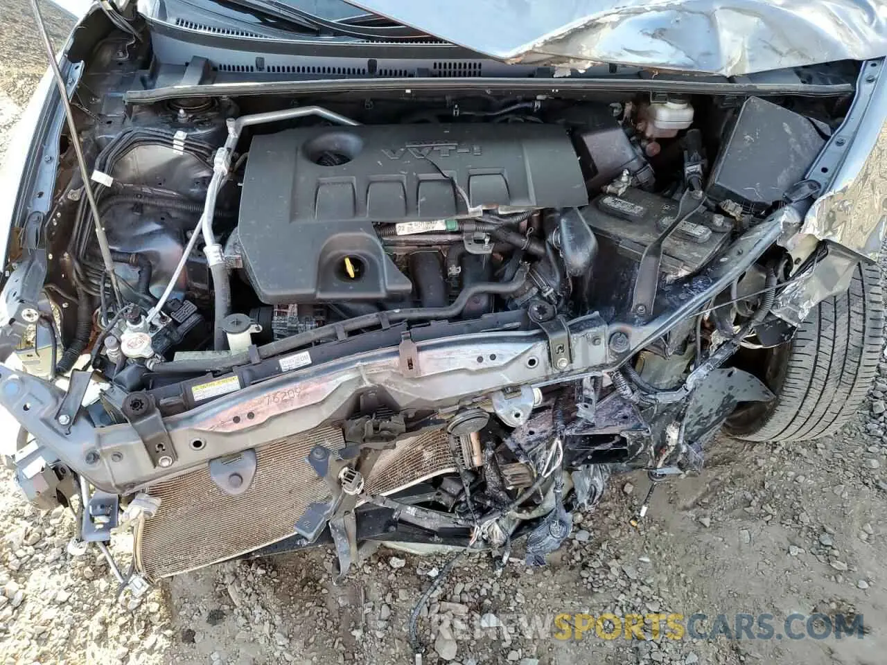 11 Photograph of a damaged car 2T1BURHE9KC198023 TOYOTA COROLLA 2019