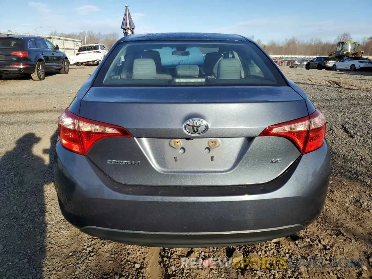 6 Photograph of a damaged car 2T1BURHE9KC198023 TOYOTA COROLLA 2019