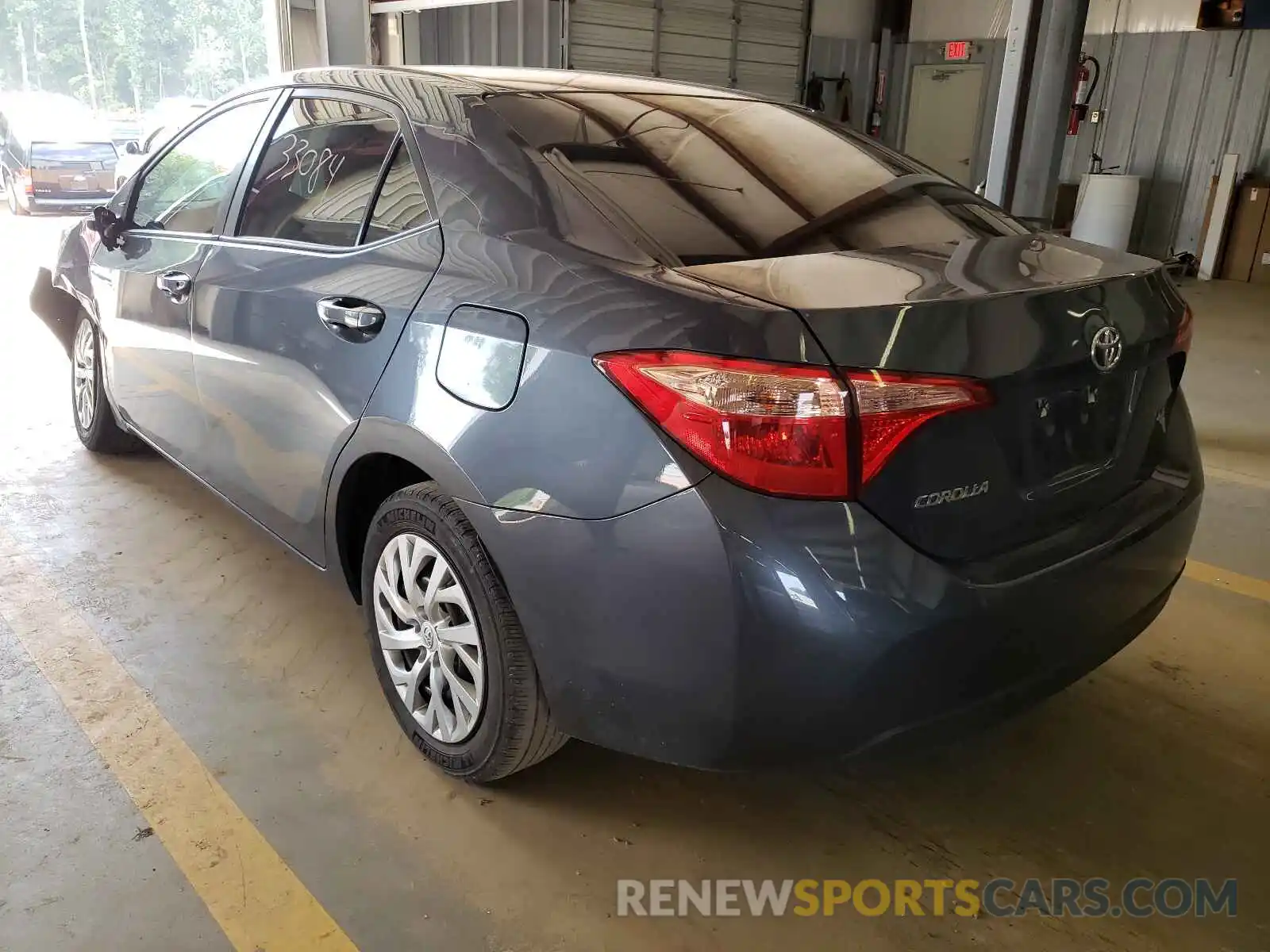 3 Photograph of a damaged car 2T1BURHE9KC210509 TOYOTA COROLLA 2019