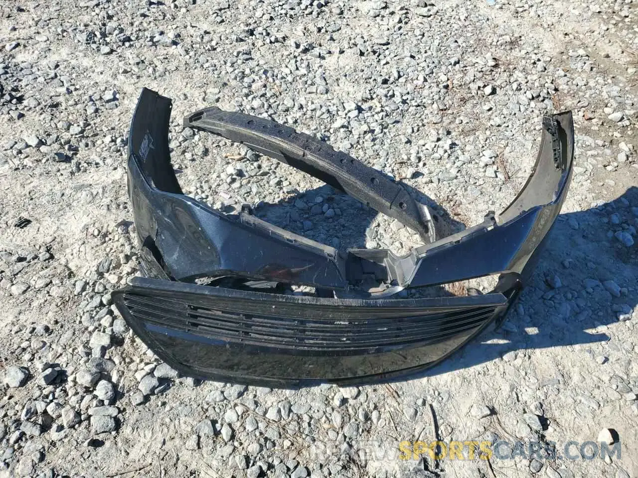 12 Photograph of a damaged car 2T1BURHE9KC211076 TOYOTA COROLLA 2019