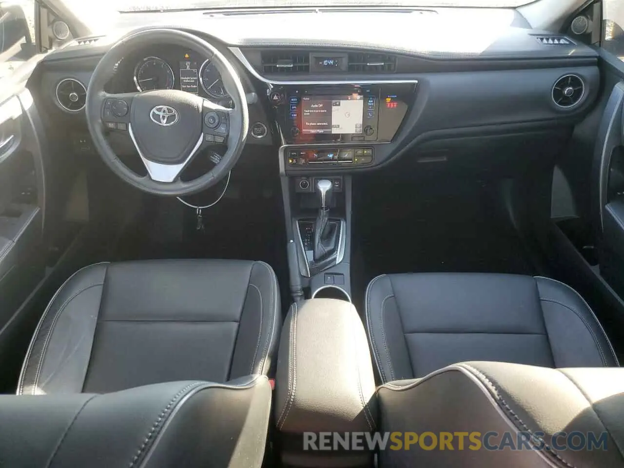 8 Photograph of a damaged car 2T1BURHE9KC211076 TOYOTA COROLLA 2019