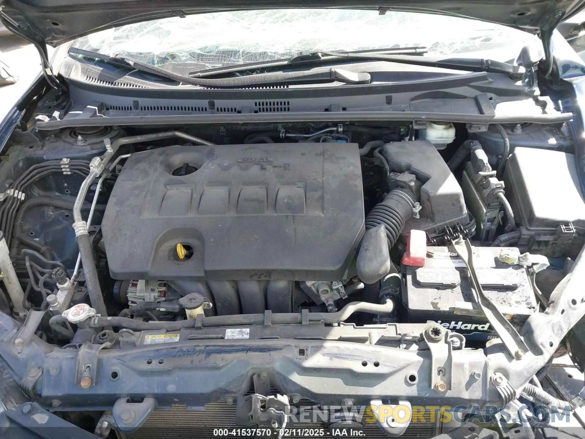 10 Photograph of a damaged car 2T1BURHE9KC212115 TOYOTA COROLLA 2019