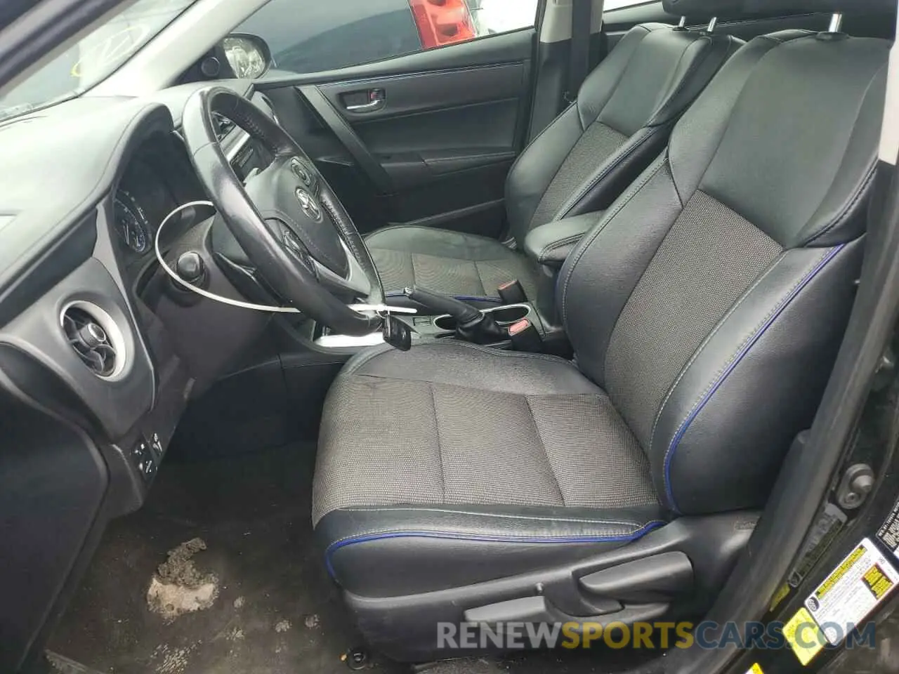 7 Photograph of a damaged car 2T1BURHE9KC212888 TOYOTA COROLLA 2019