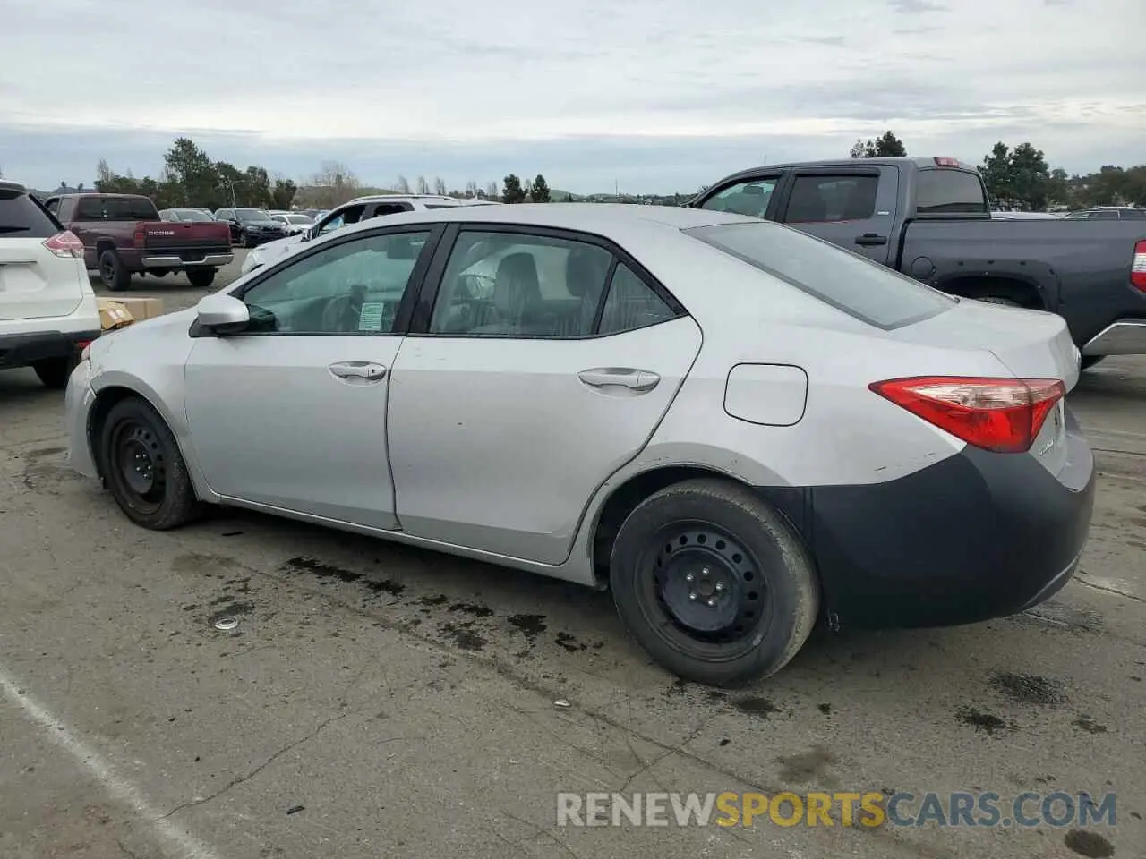 2 Photograph of a damaged car 2T1BURHE9KC213720 TOYOTA COROLLA 2019
