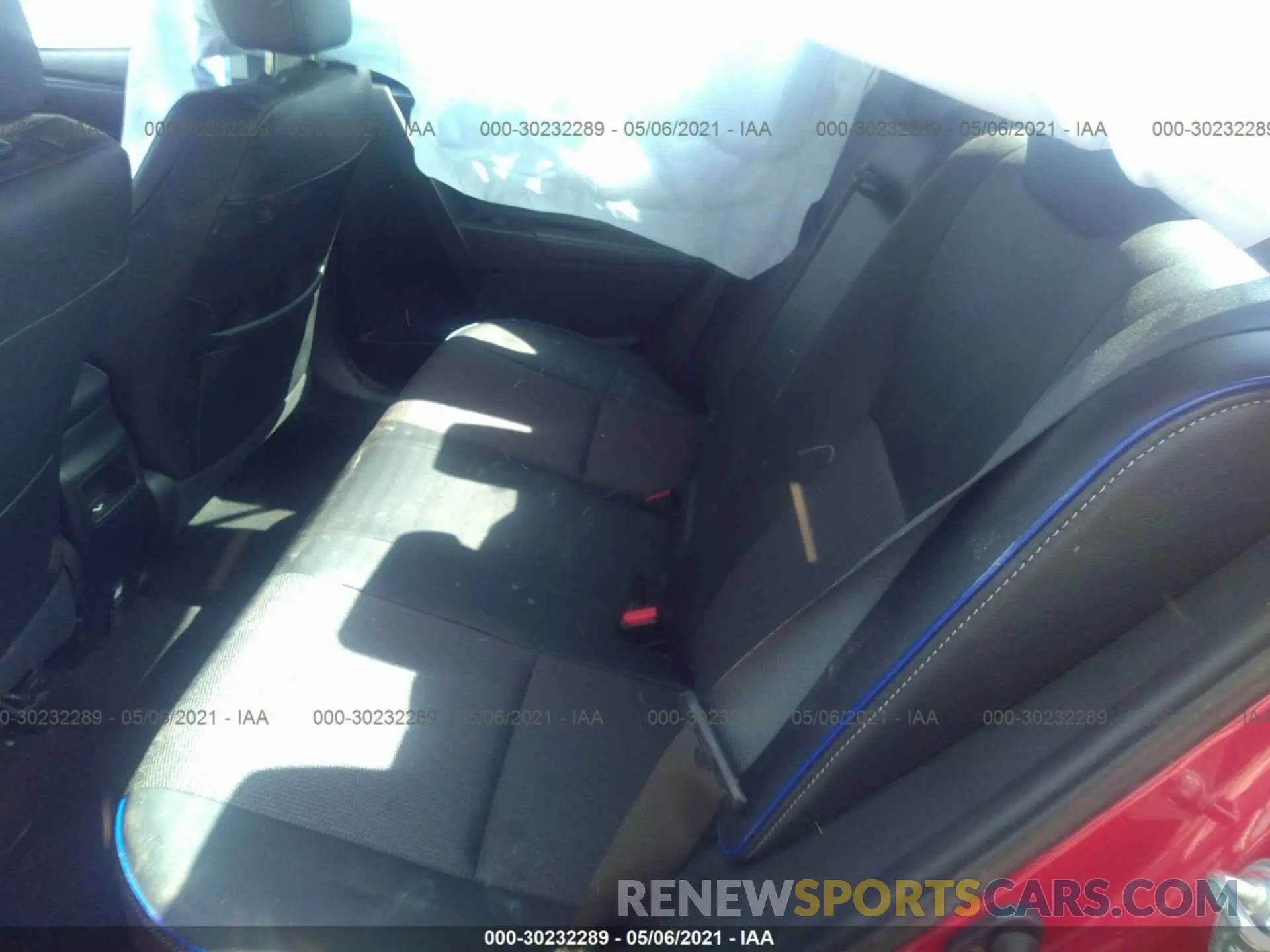 8 Photograph of a damaged car 2T1BURHE9KC216200 TOYOTA COROLLA 2019