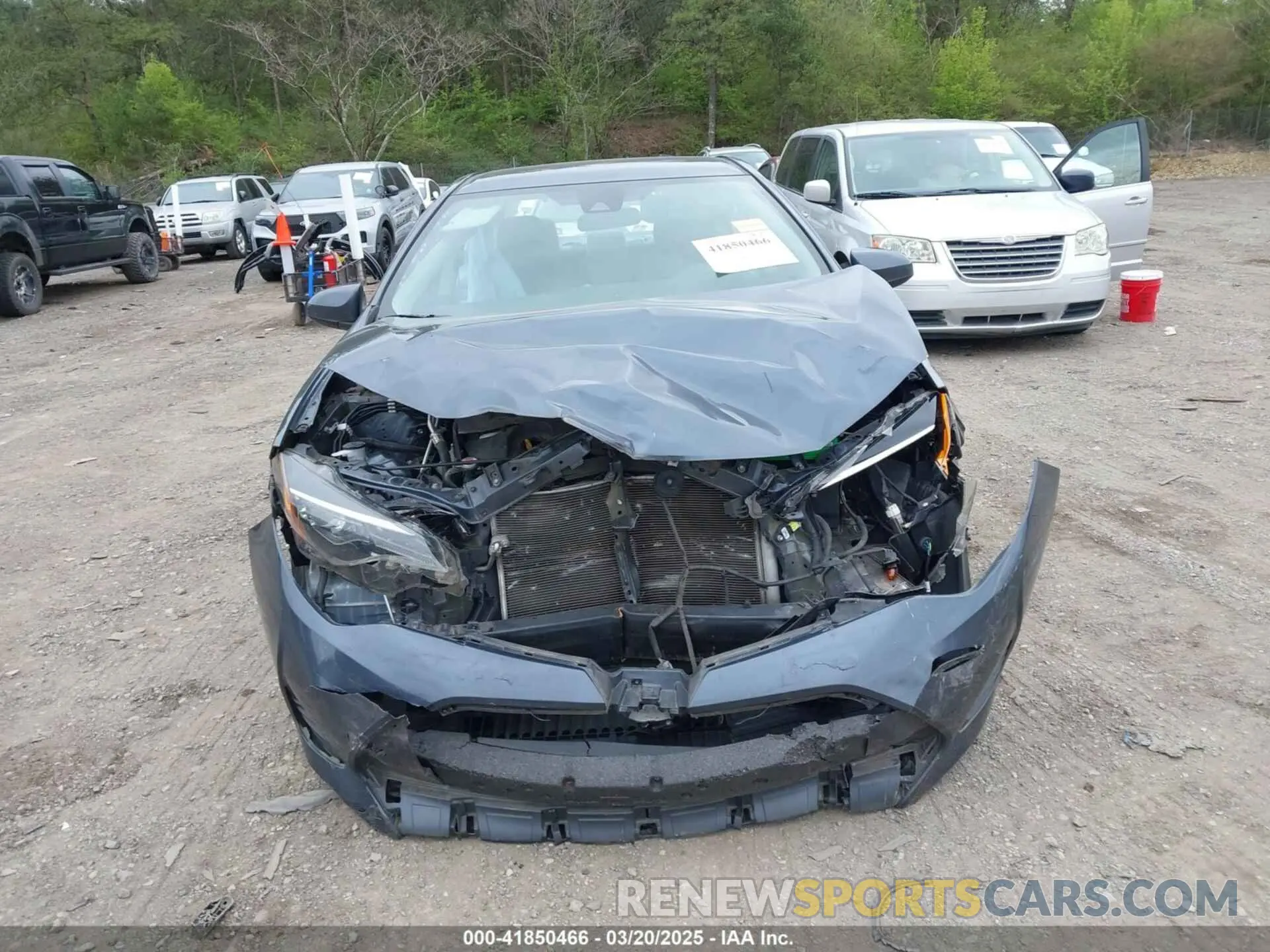 12 Photograph of a damaged car 2T1BURHE9KC217122 TOYOTA COROLLA 2019
