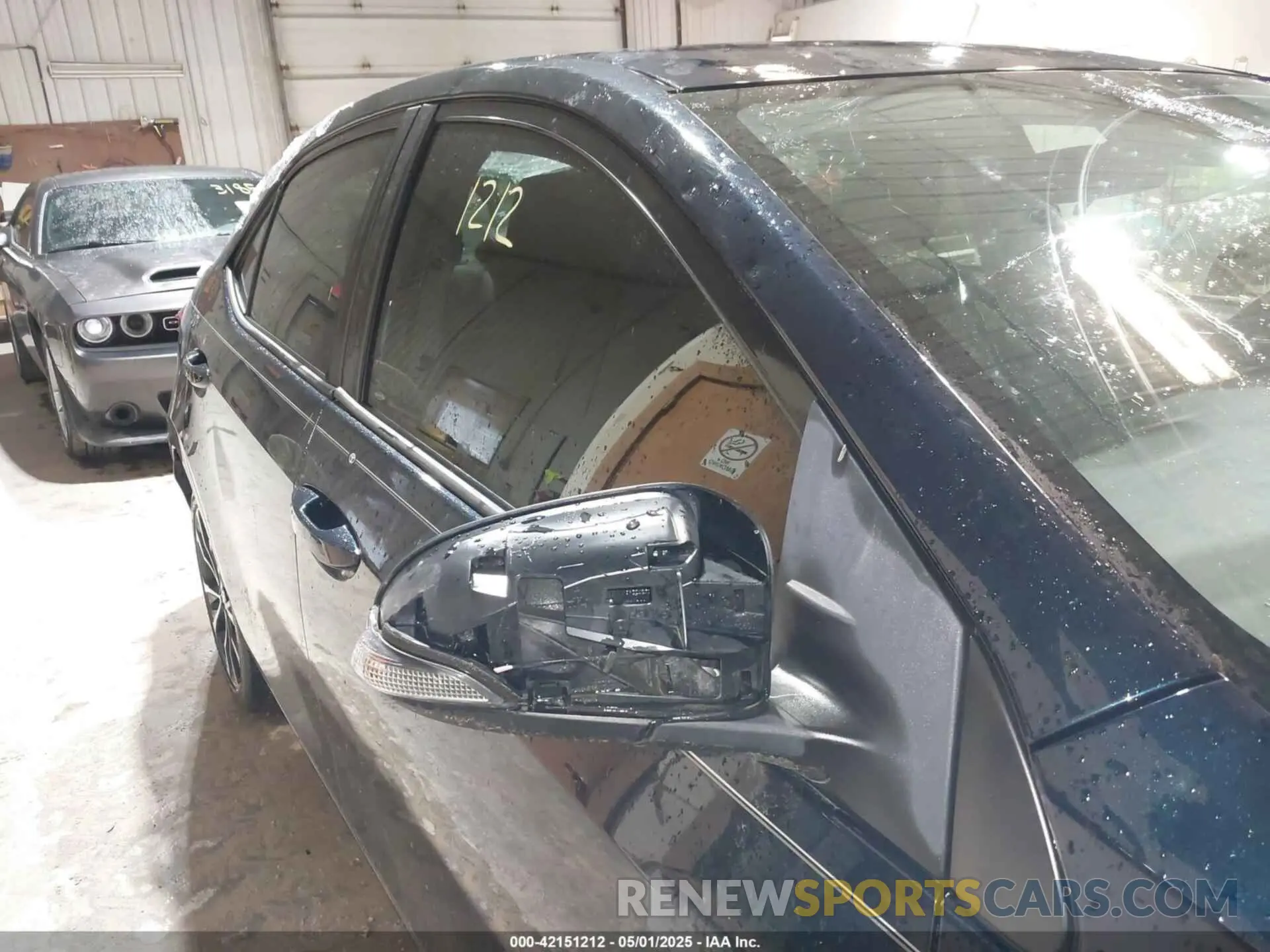 14 Photograph of a damaged car 2T1BURHE9KC217329 TOYOTA COROLLA 2019