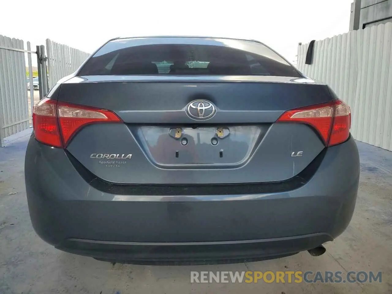 6 Photograph of a damaged car 2T1BURHE9KC217380 TOYOTA COROLLA 2019