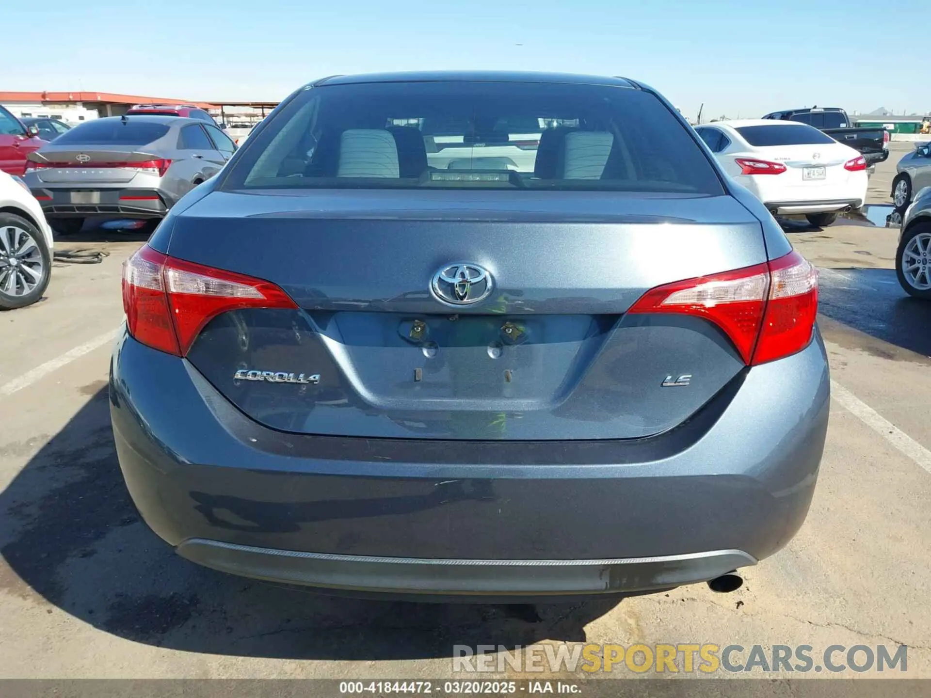 16 Photograph of a damaged car 2T1BURHE9KC217993 TOYOTA COROLLA 2019