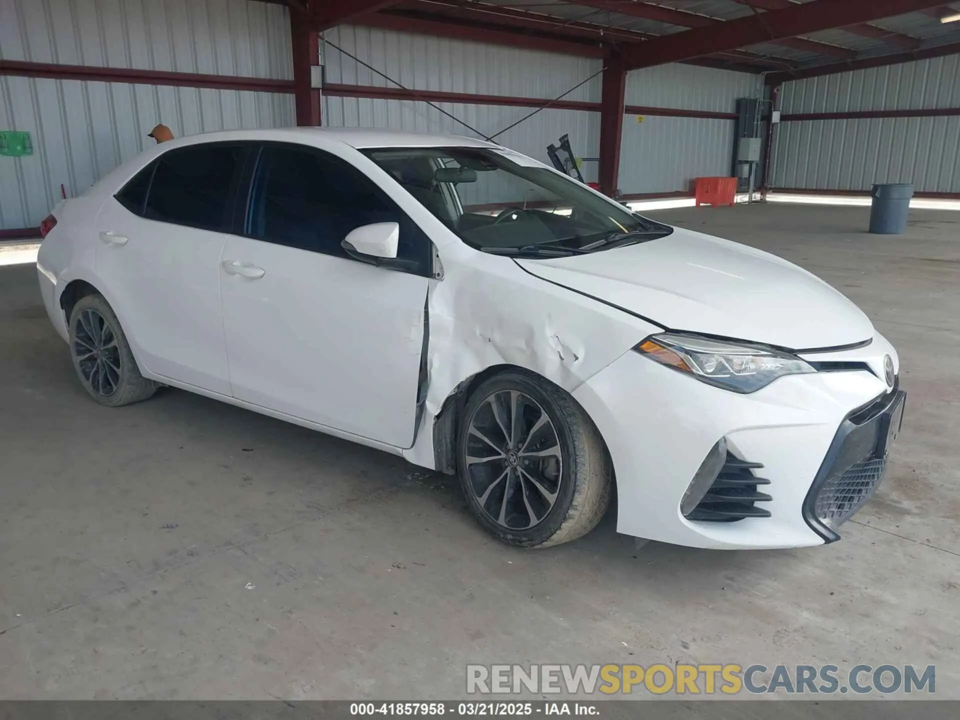 1 Photograph of a damaged car 2T1BURHE9KC218741 TOYOTA COROLLA 2019