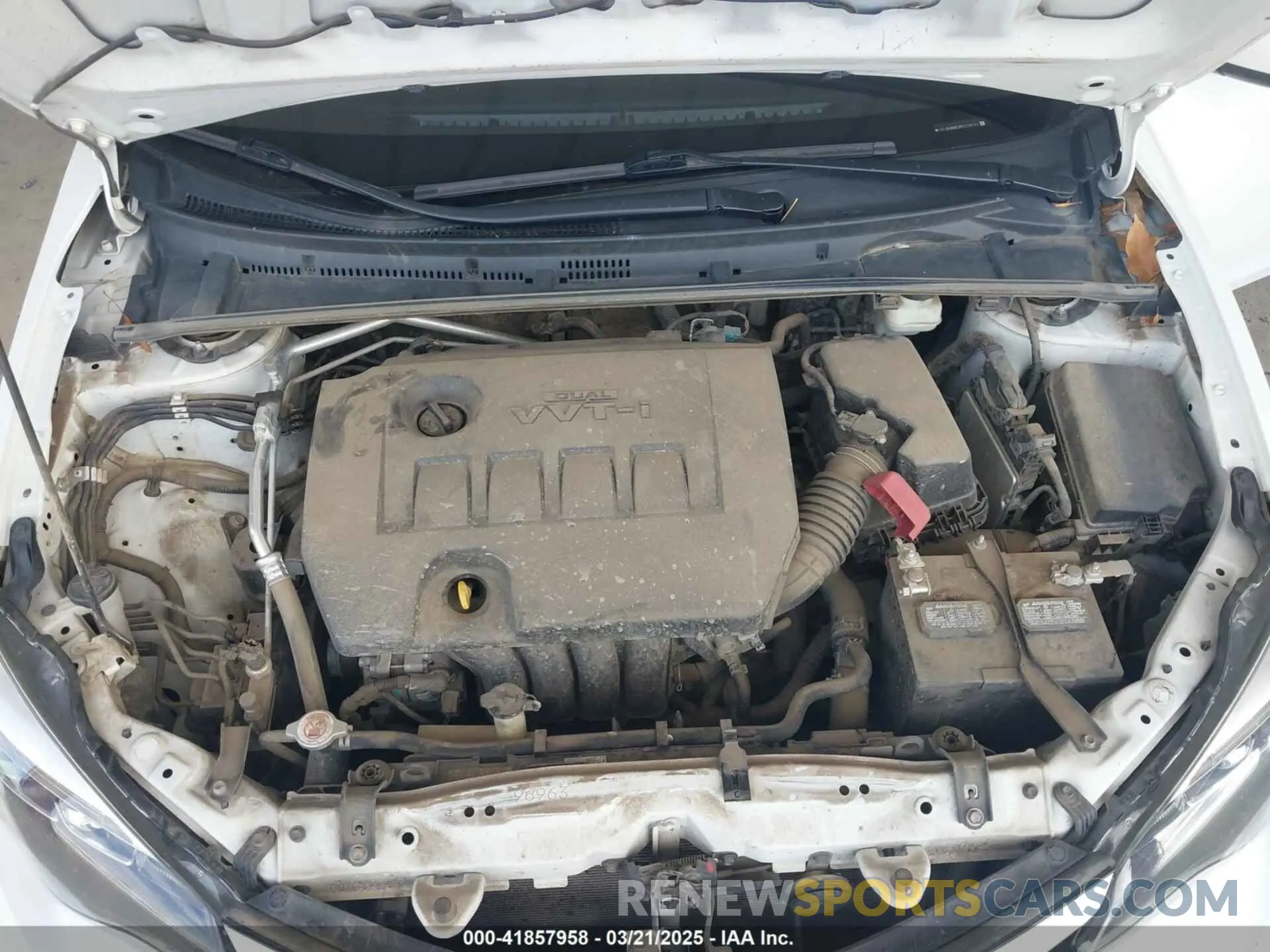 10 Photograph of a damaged car 2T1BURHE9KC218741 TOYOTA COROLLA 2019
