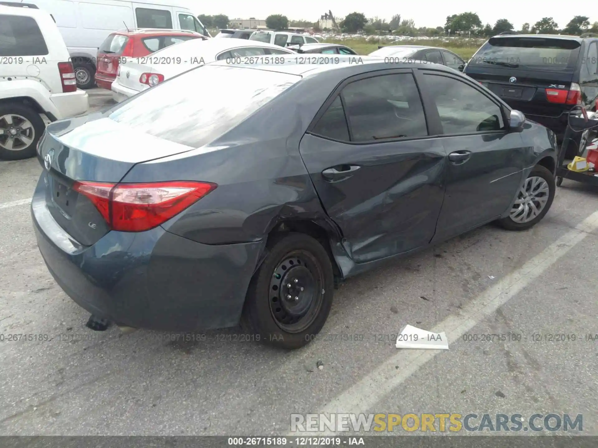 4 Photograph of a damaged car 2T1BURHE9KC219551 TOYOTA COROLLA 2019