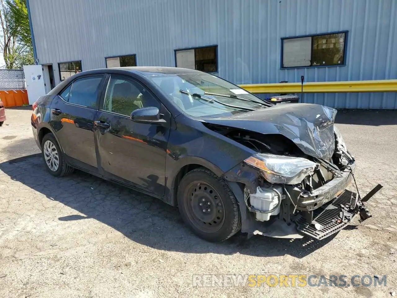 4 Photograph of a damaged car 2T1BURHE9KC220778 TOYOTA COROLLA 2019