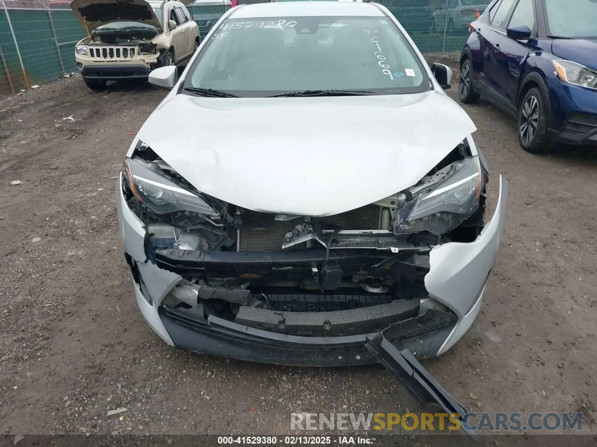 12 Photograph of a damaged car 2T1BURHE9KC221669 TOYOTA COROLLA 2019