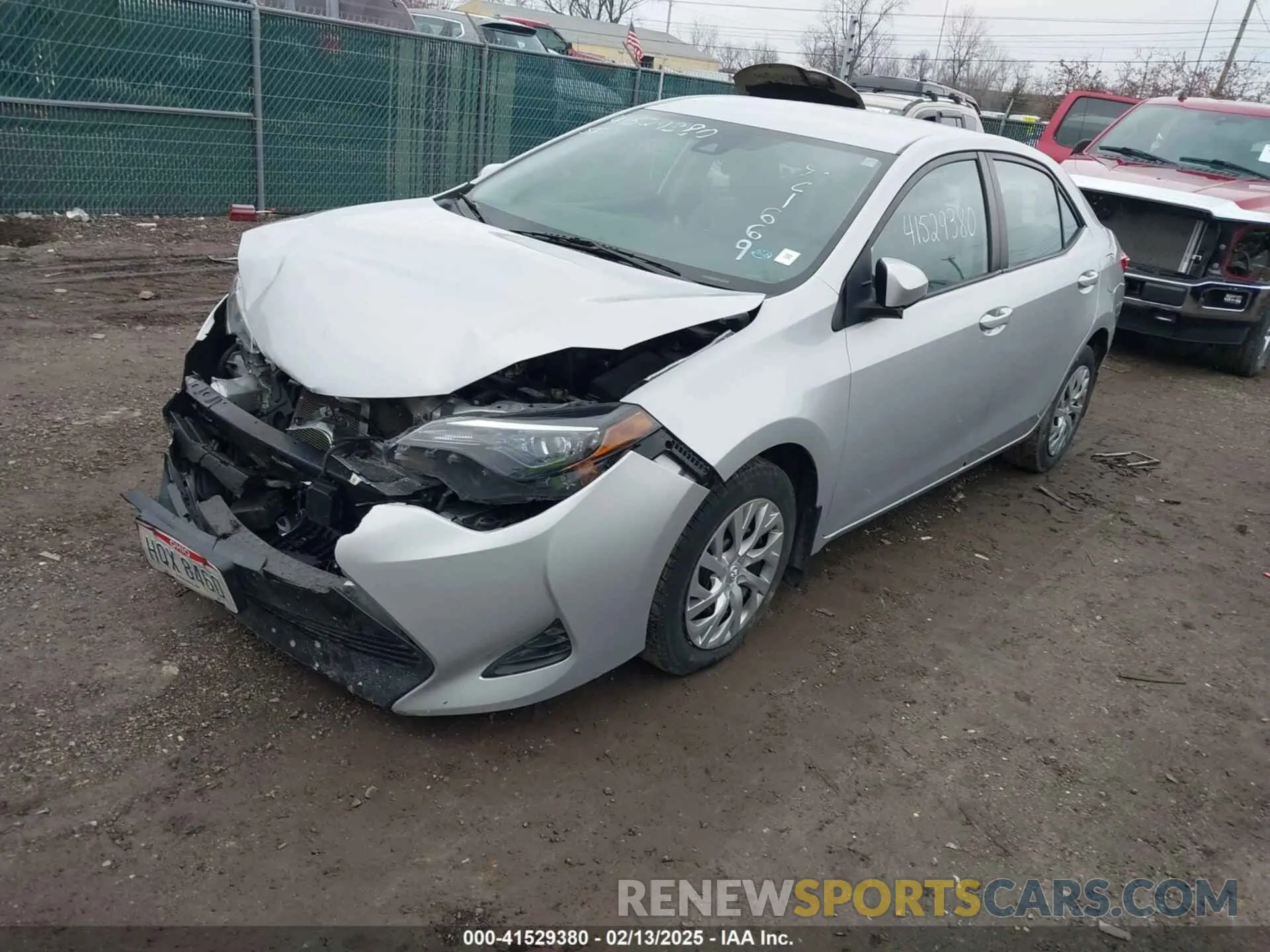 2 Photograph of a damaged car 2T1BURHE9KC221669 TOYOTA COROLLA 2019