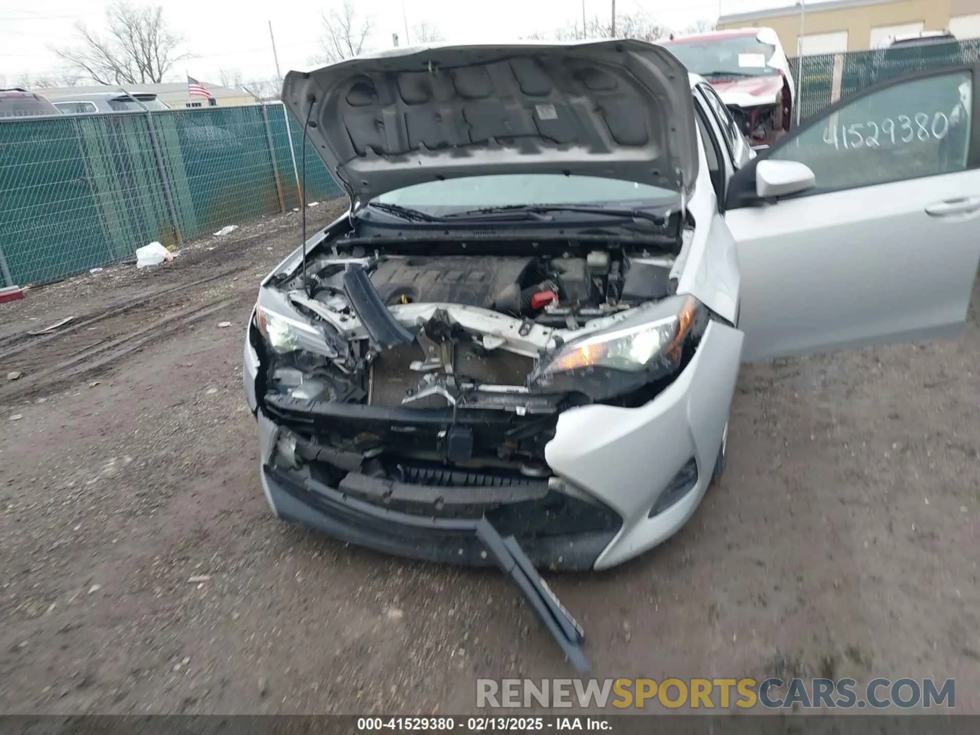 6 Photograph of a damaged car 2T1BURHE9KC221669 TOYOTA COROLLA 2019