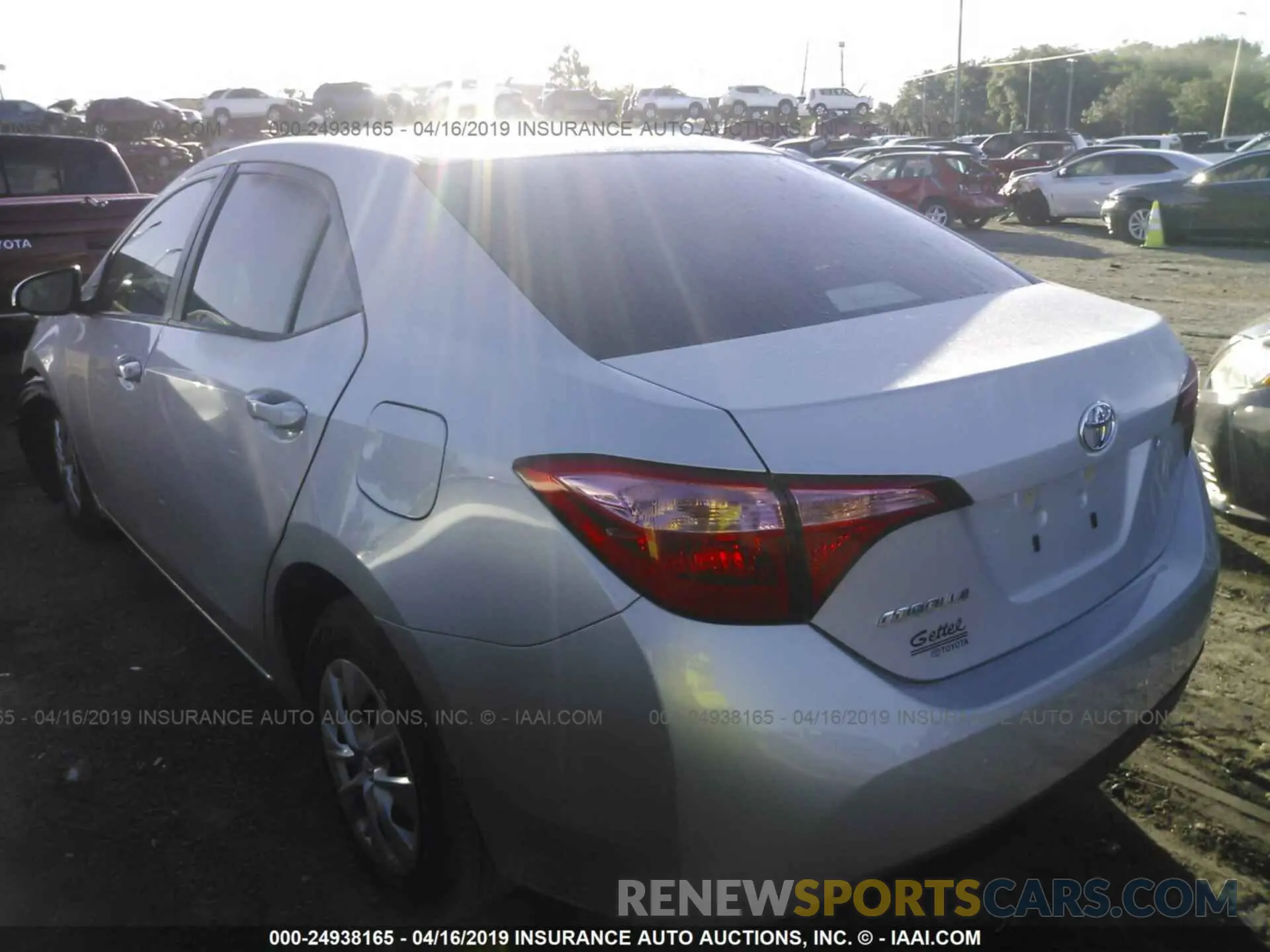 3 Photograph of a damaged car 2T1BURHE9KC222322 TOYOTA COROLLA 2019