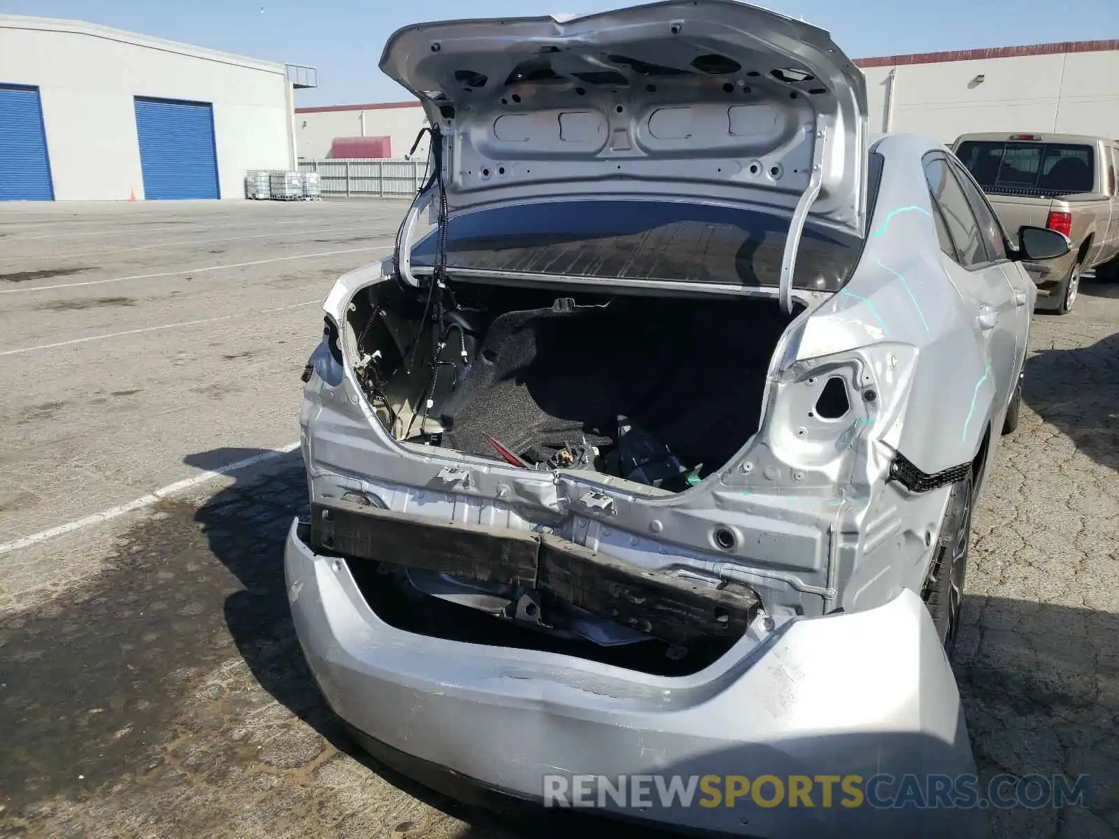 9 Photograph of a damaged car 2T1BURHE9KC222367 TOYOTA COROLLA 2019