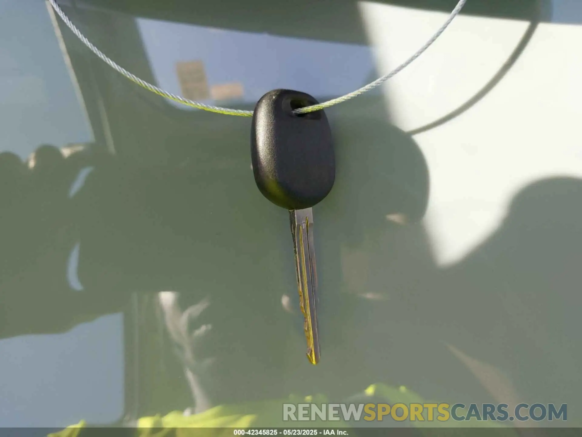 11 Photograph of a damaged car 2T1BURHE9KC226001 TOYOTA COROLLA 2019