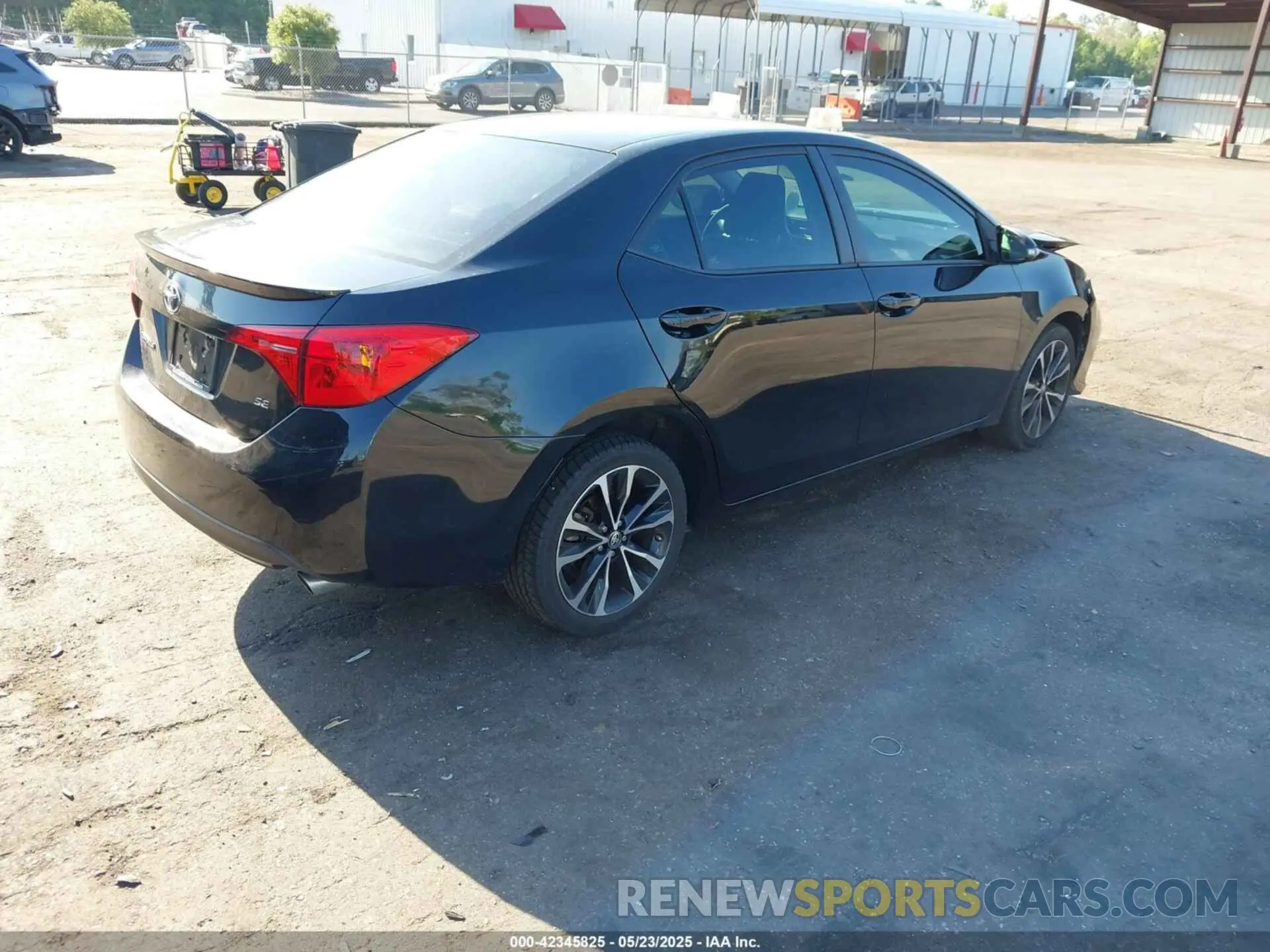 4 Photograph of a damaged car 2T1BURHE9KC226001 TOYOTA COROLLA 2019