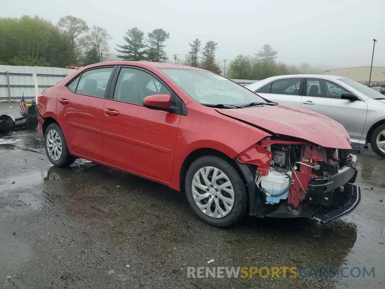 4 Photograph of a damaged car 2T1BURHE9KC227813 TOYOTA COROLLA 2019