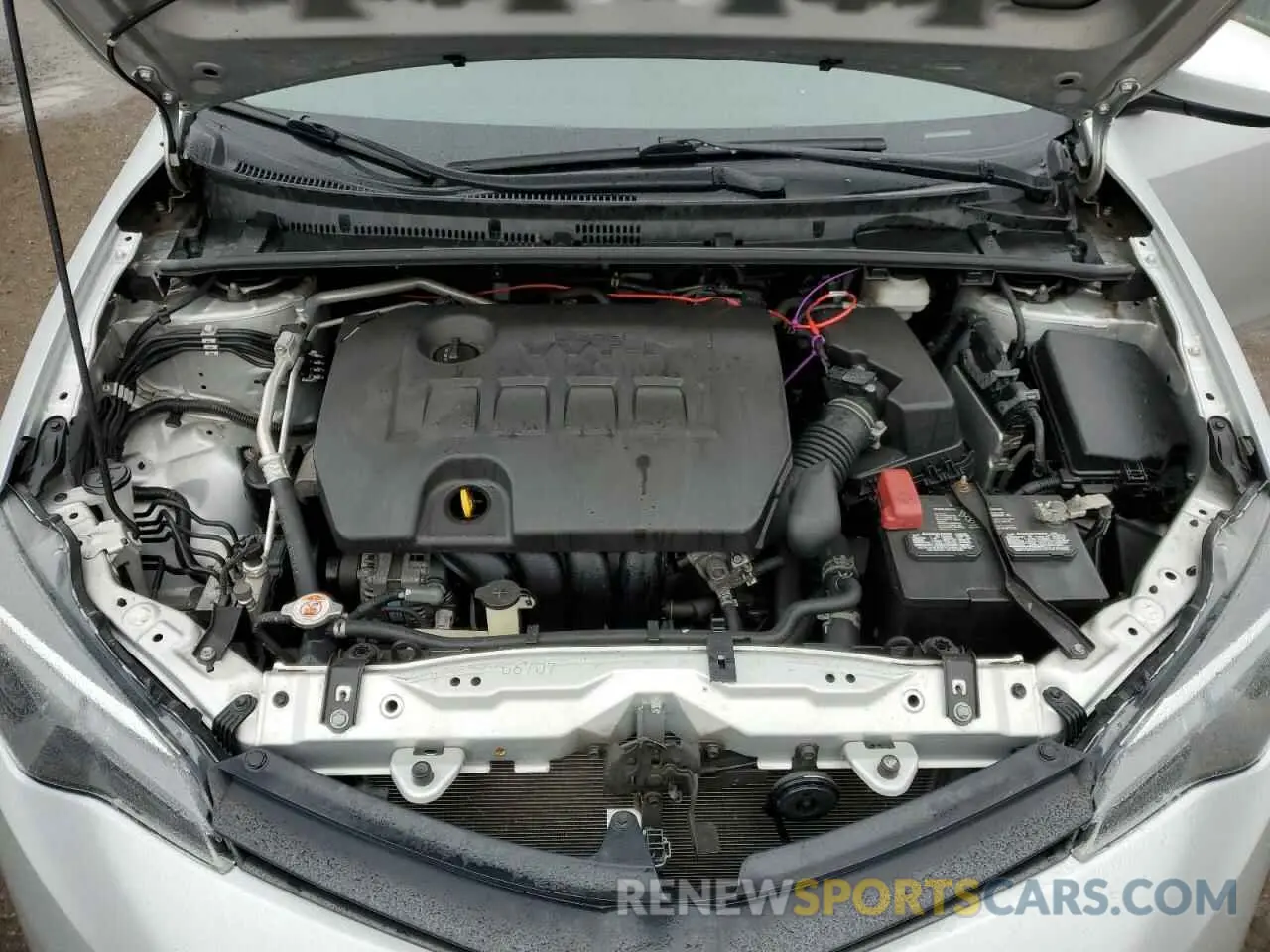 11 Photograph of a damaged car 2T1BURHE9KC228475 TOYOTA COROLLA 2019
