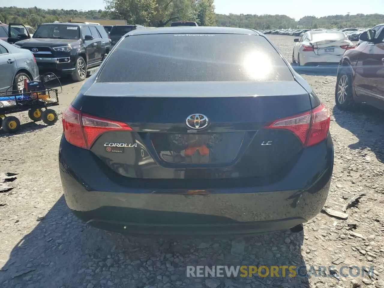 6 Photograph of a damaged car 2T1BURHE9KC230081 TOYOTA COROLLA 2019