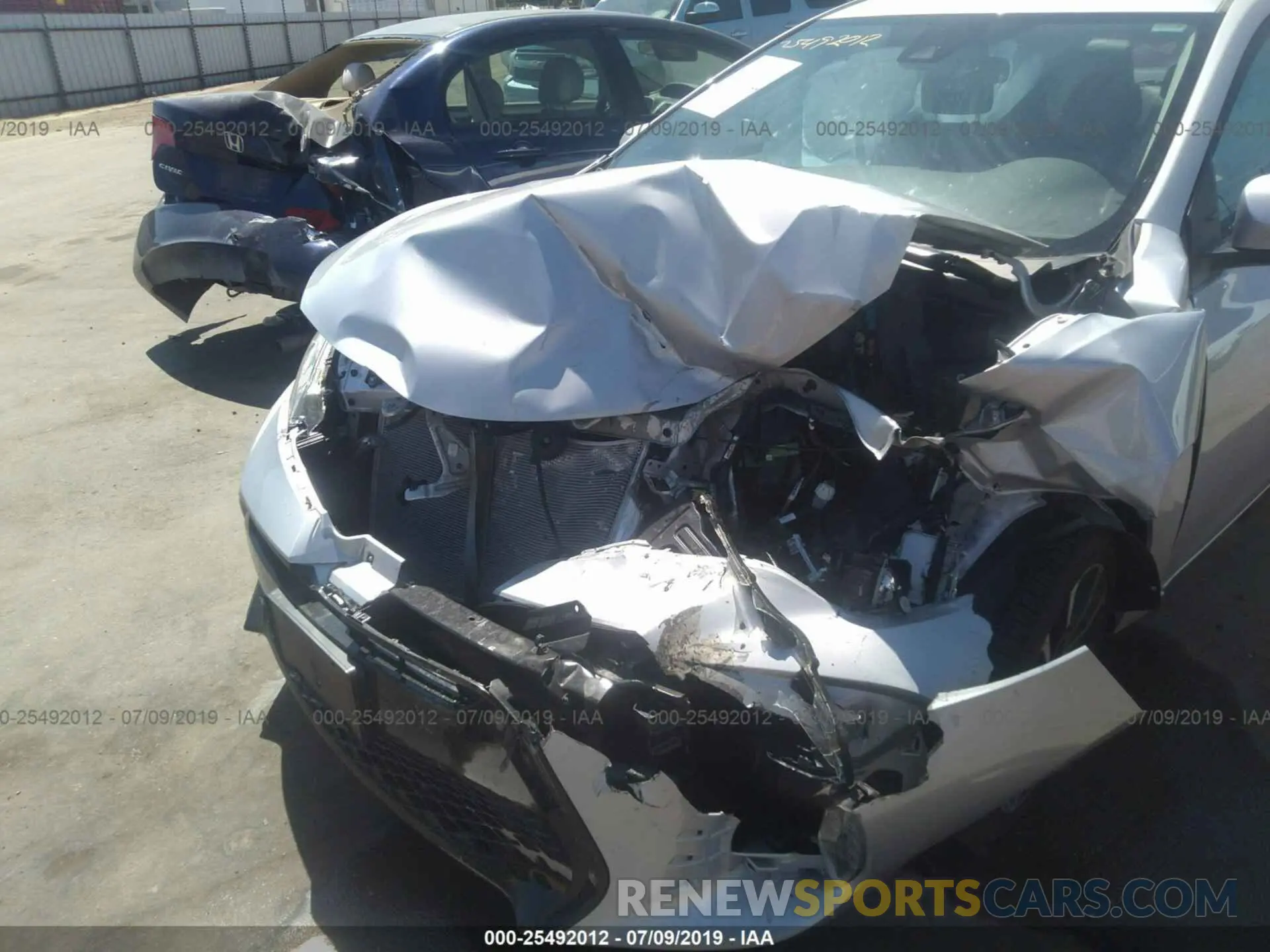 6 Photograph of a damaged car 2T1BURHE9KC233580 TOYOTA COROLLA 2019