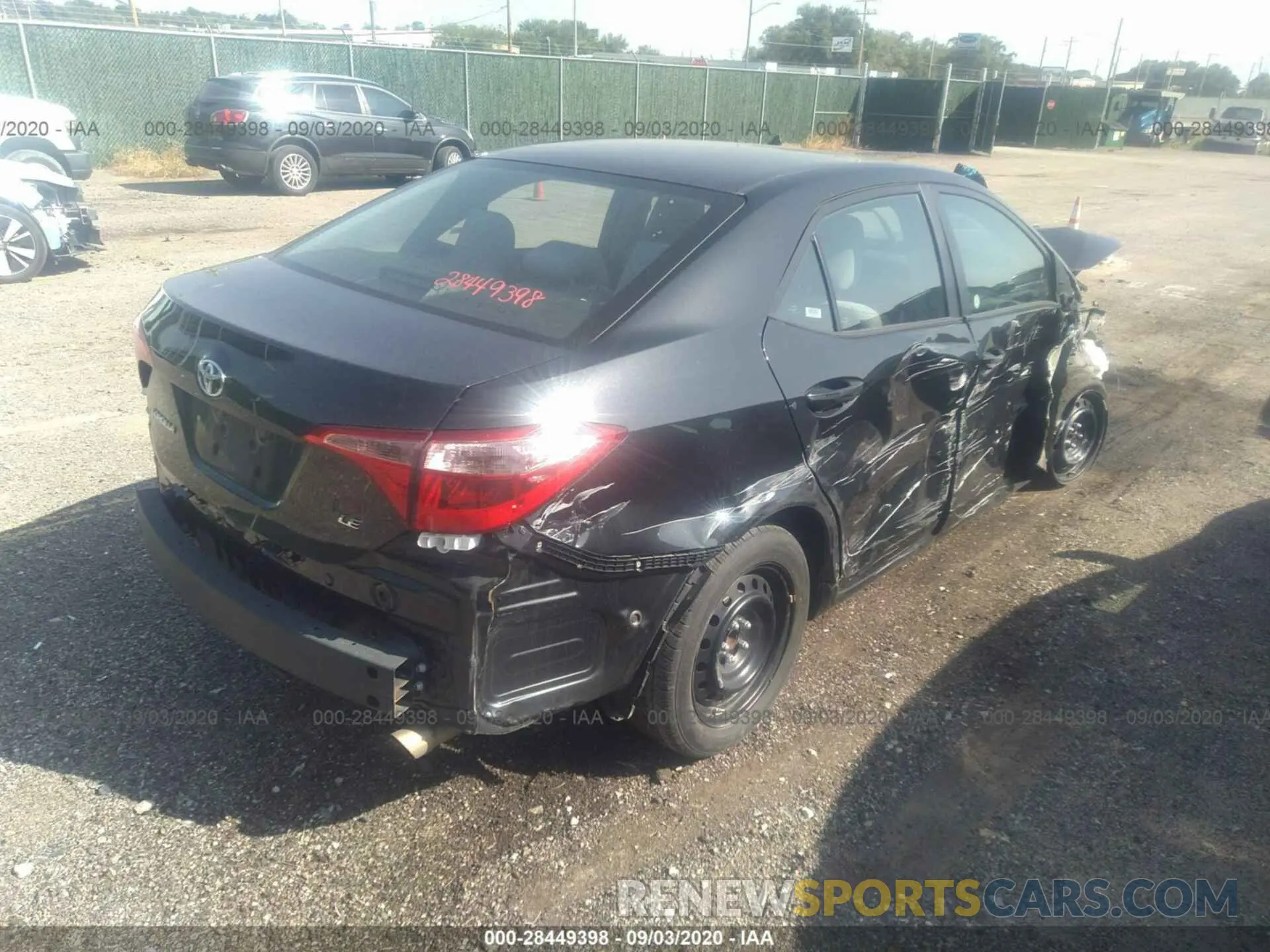4 Photograph of a damaged car 2T1BURHE9KC235040 TOYOTA COROLLA 2019