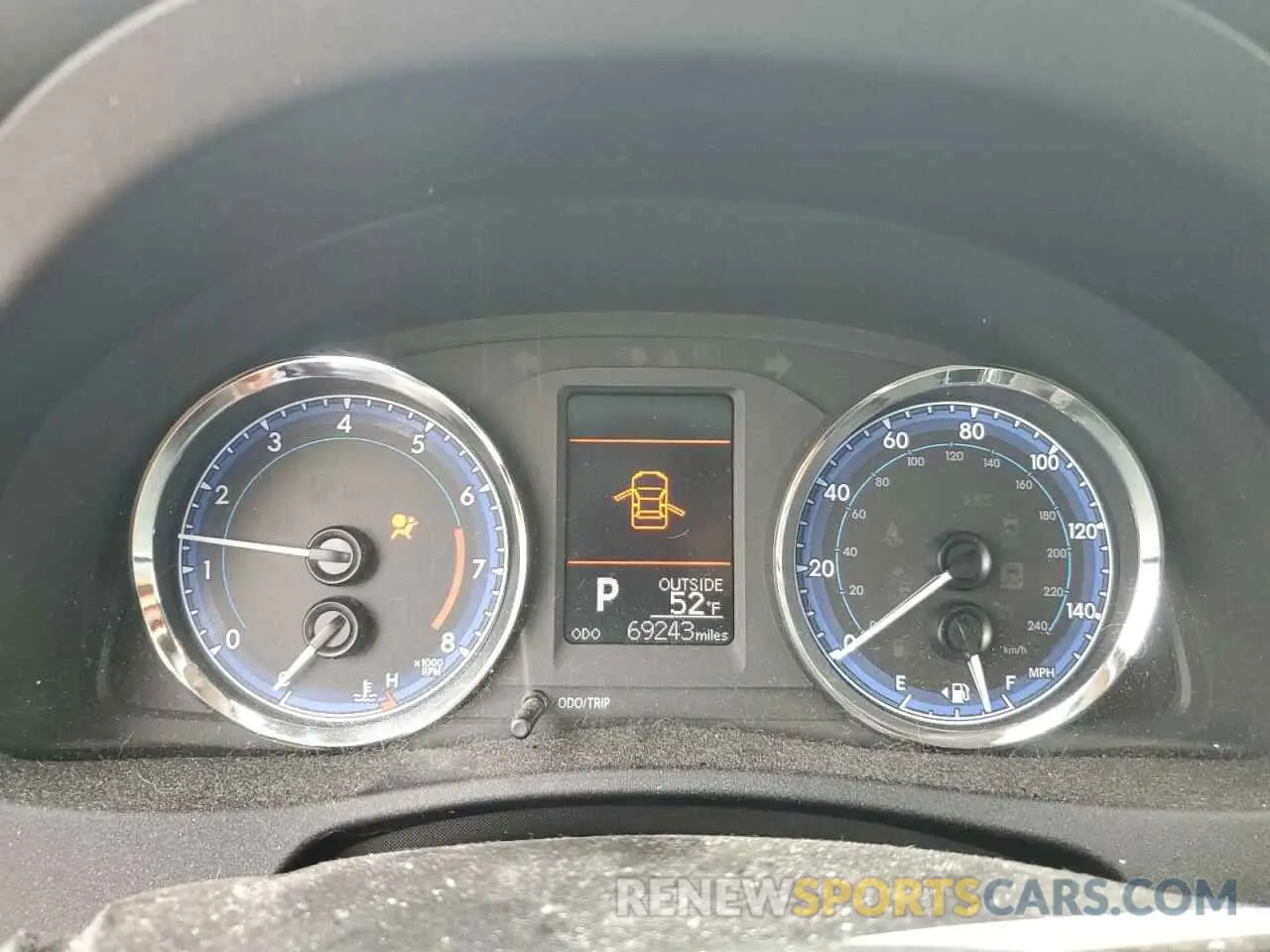 9 Photograph of a damaged car 2T1BURHE9KC237354 TOYOTA COROLLA 2019