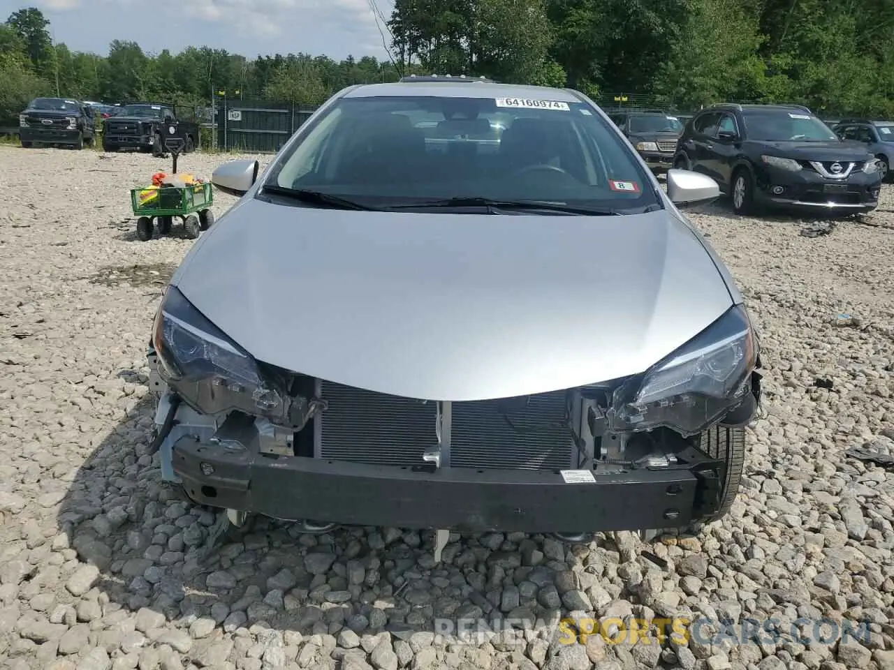 5 Photograph of a damaged car 2T1BURHE9KC239198 TOYOTA COROLLA 2019