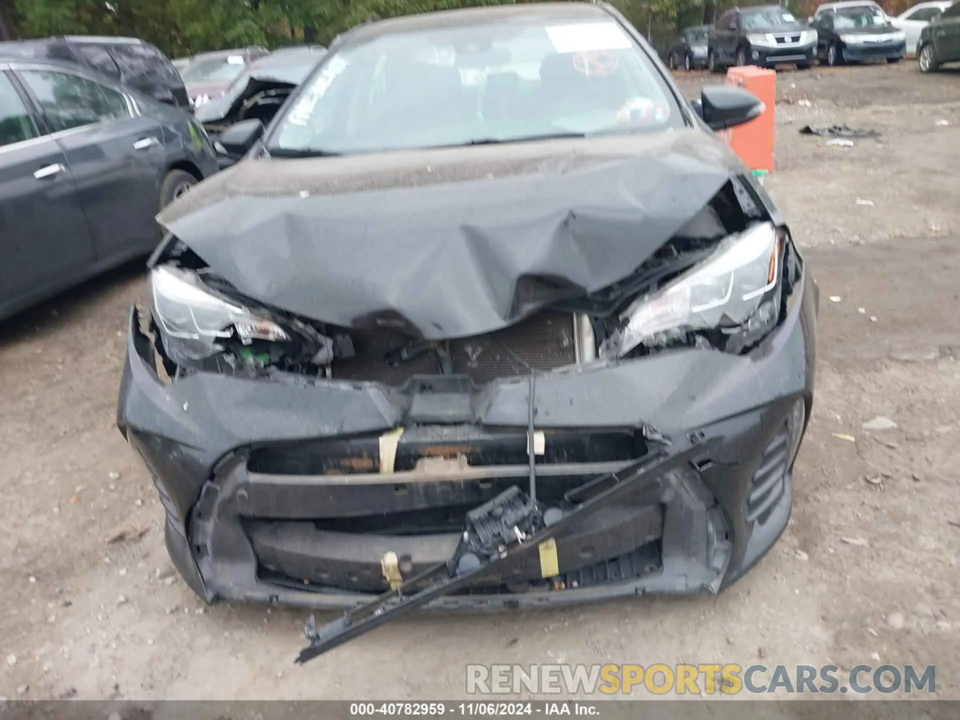 6 Photograph of a damaged car 2T1BURHE9KC240318 TOYOTA COROLLA 2019