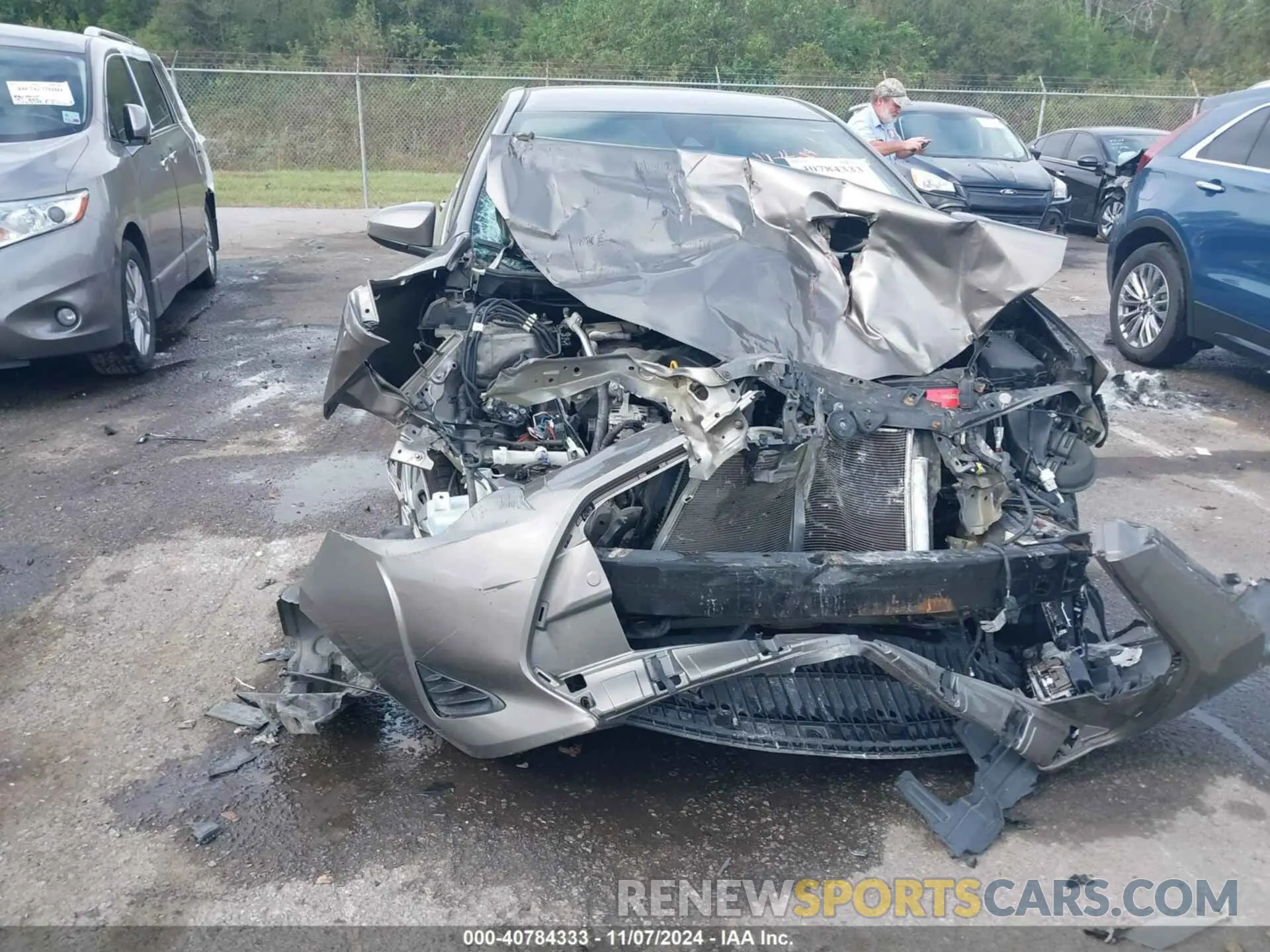 6 Photograph of a damaged car 2T1BURHE9KC241596 TOYOTA COROLLA 2019