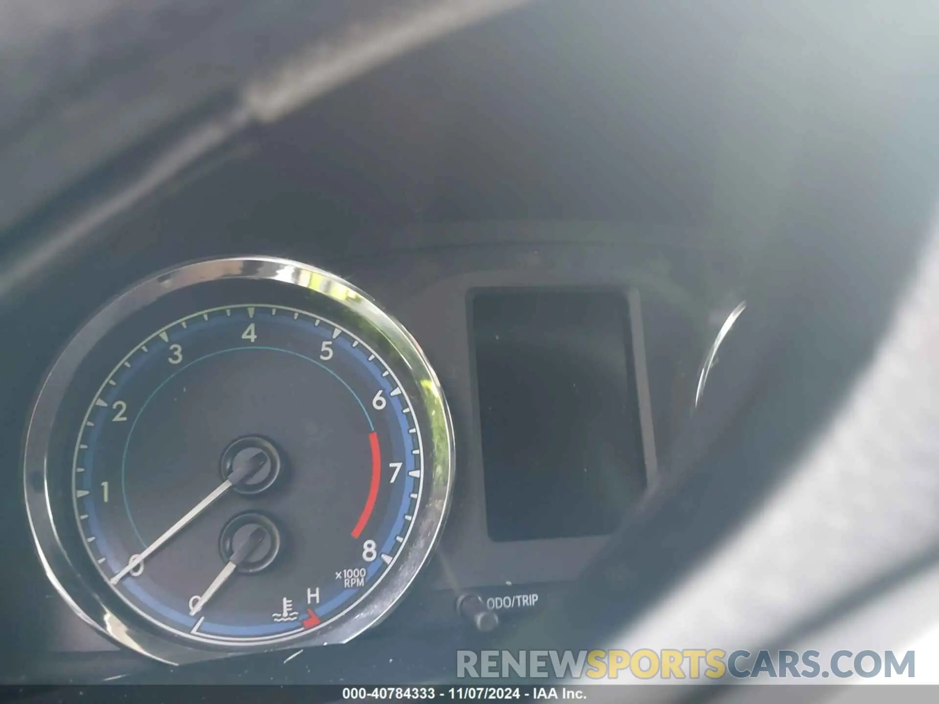 7 Photograph of a damaged car 2T1BURHE9KC241596 TOYOTA COROLLA 2019