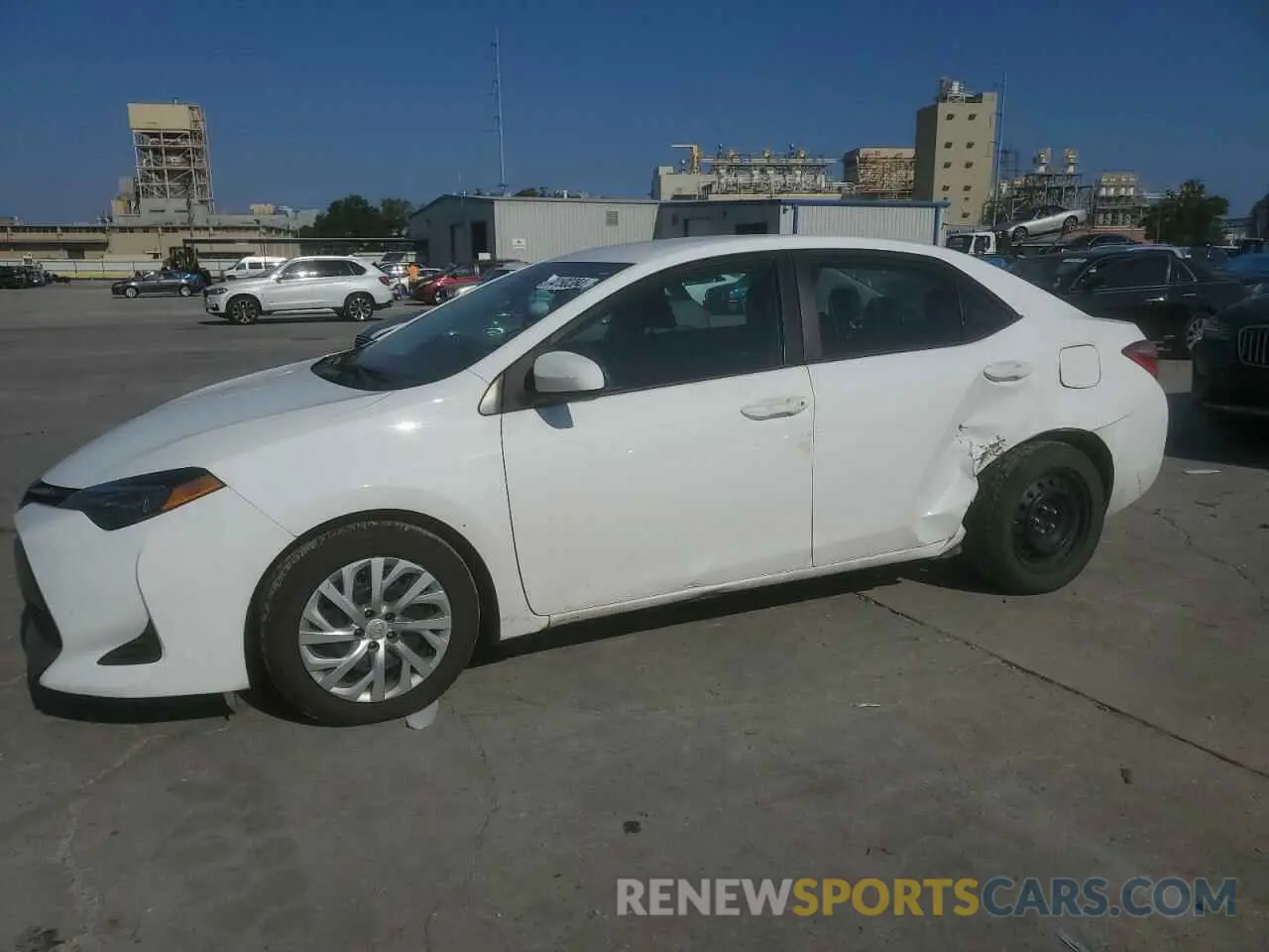 1 Photograph of a damaged car 2T1BURHE9KC242330 TOYOTA COROLLA 2019