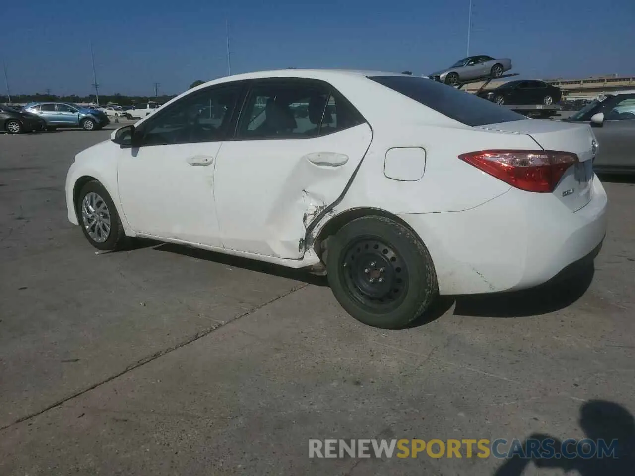 2 Photograph of a damaged car 2T1BURHE9KC242330 TOYOTA COROLLA 2019
