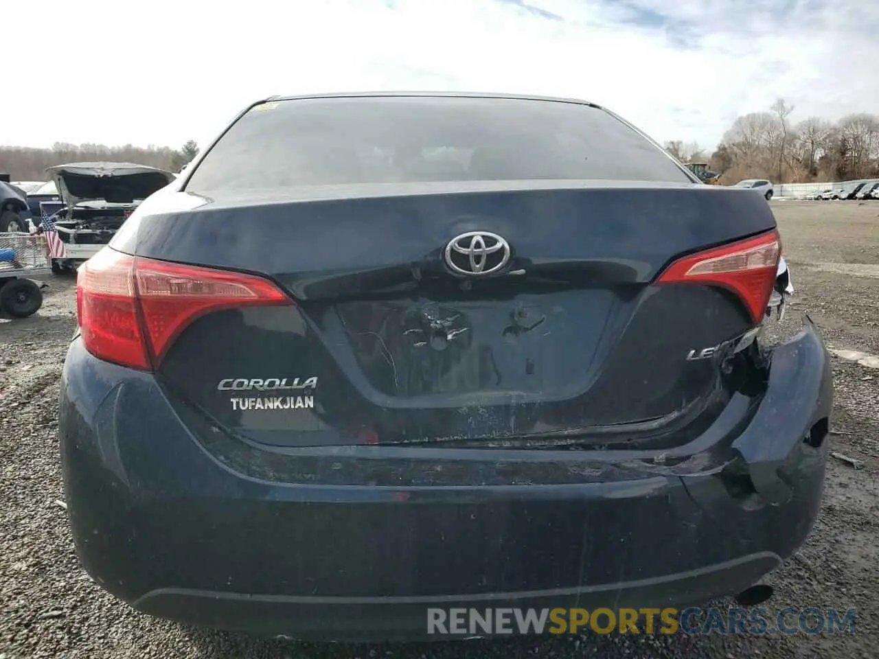 6 Photograph of a damaged car 2T1BURHE9KC245695 TOYOTA COROLLA 2019