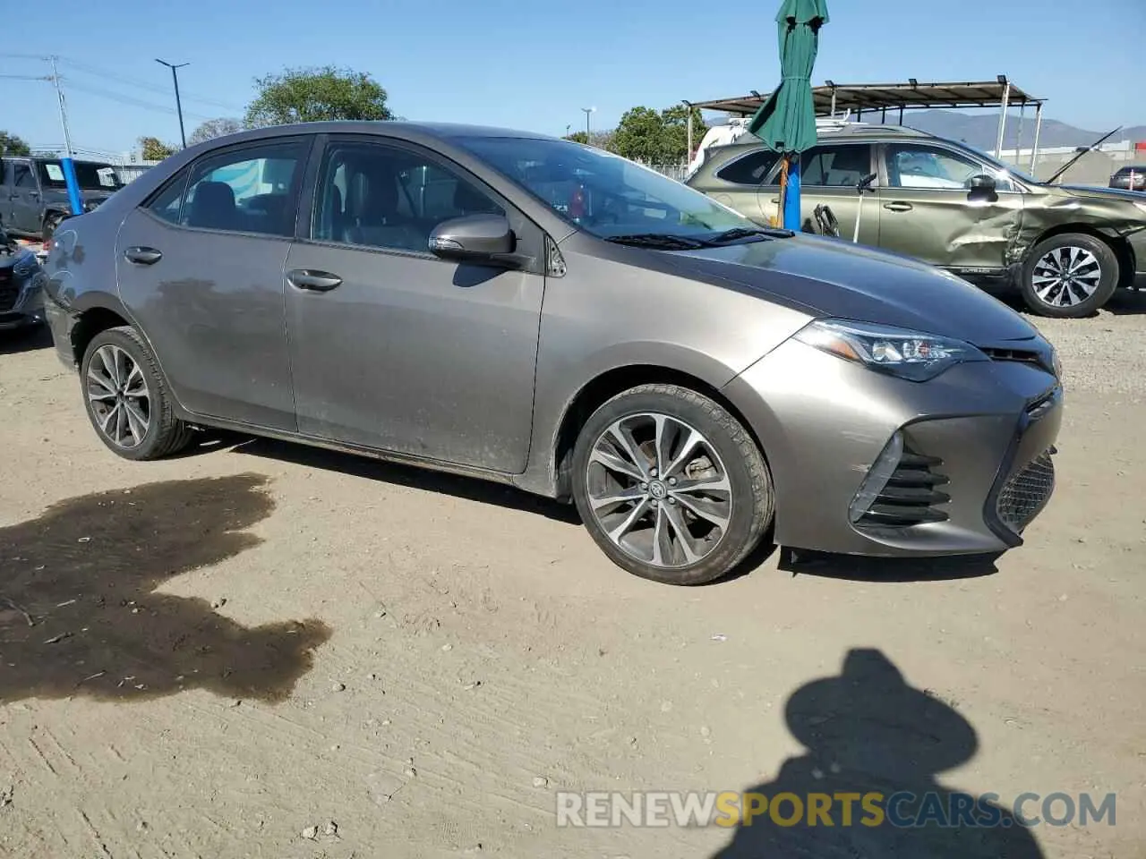 4 Photograph of a damaged car 2T1BURHEXKC132340 TOYOTA COROLLA 2019