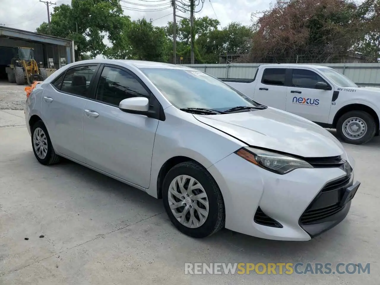 4 Photograph of a damaged car 2T1BURHEXKC135738 TOYOTA COROLLA 2019