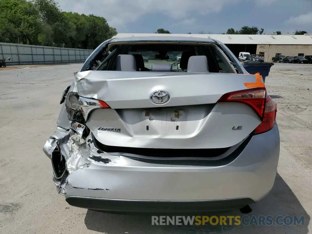 6 Photograph of a damaged car 2T1BURHEXKC135738 TOYOTA COROLLA 2019
