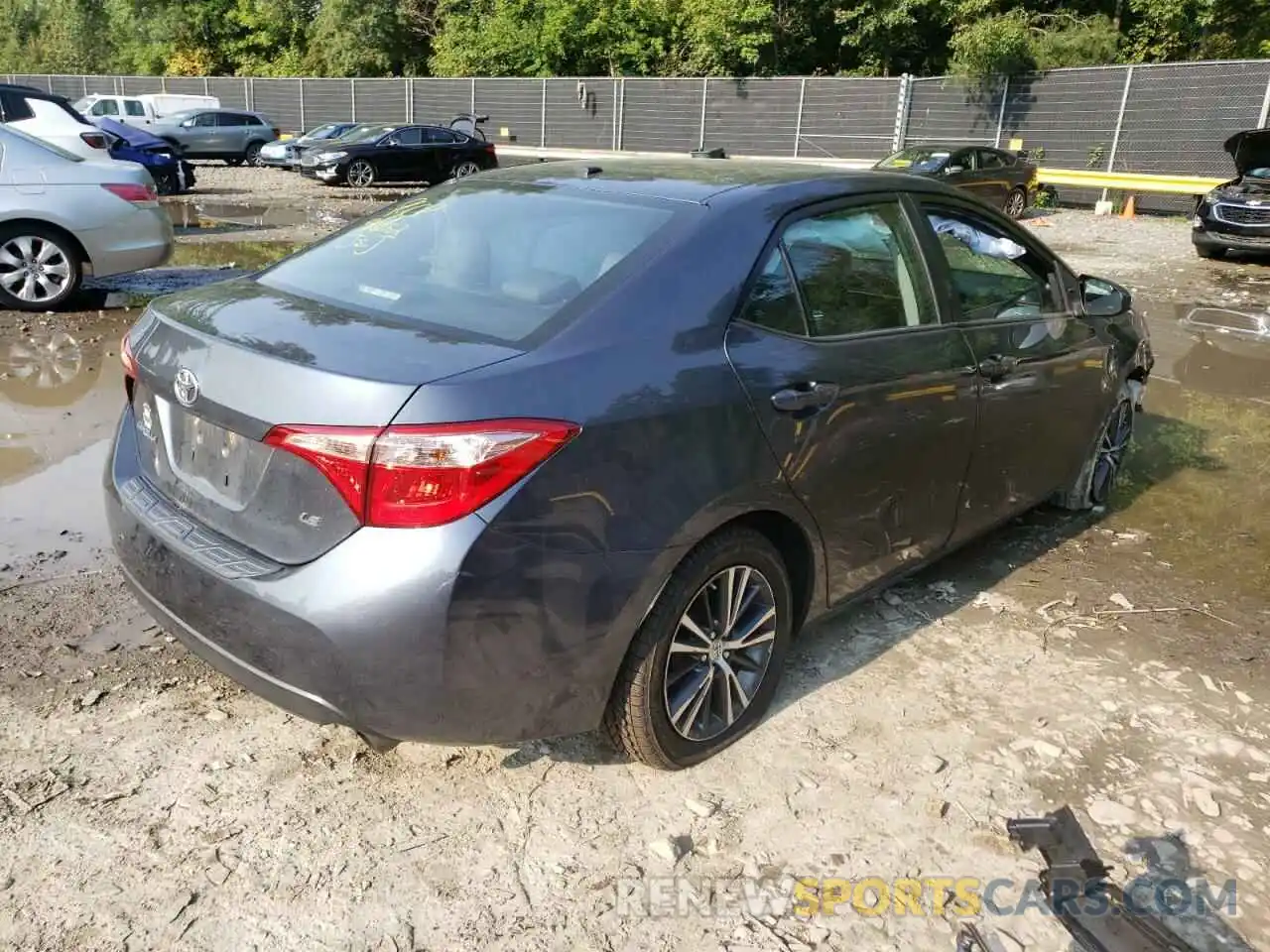 4 Photograph of a damaged car 2T1BURHEXKC137781 TOYOTA COROLLA 2019