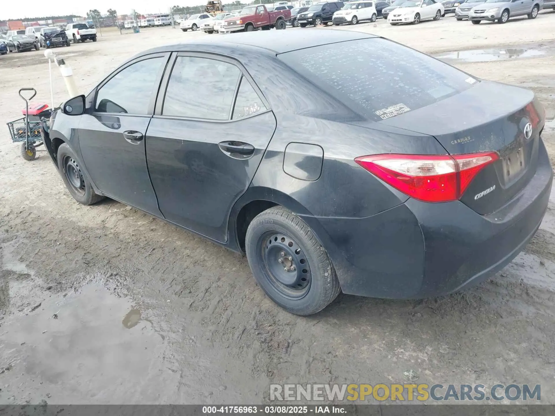 3 Photograph of a damaged car 2T1BURHEXKC138753 TOYOTA COROLLA 2019