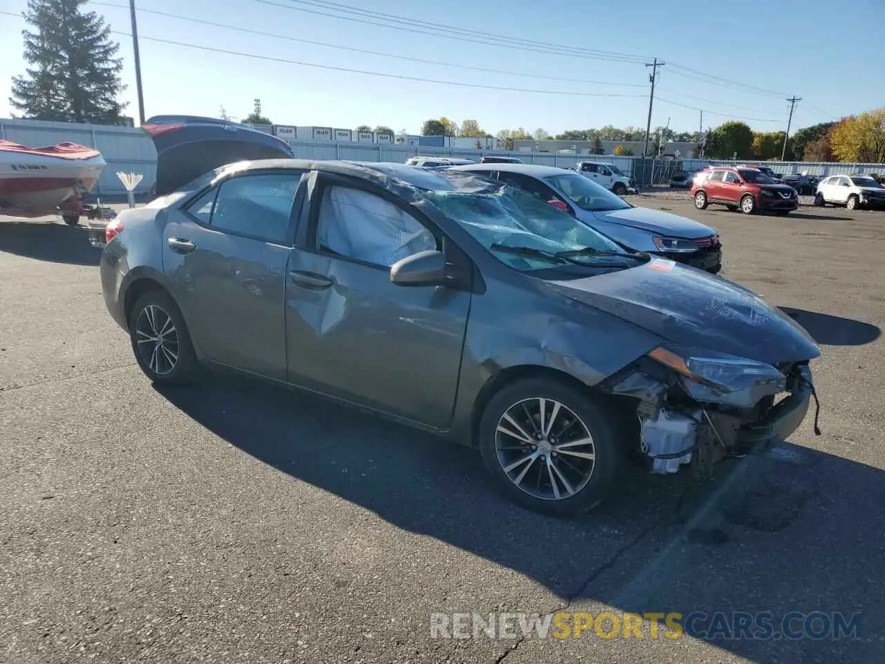 4 Photograph of a damaged car 2T1BURHEXKC143404 TOYOTA COROLLA 2019