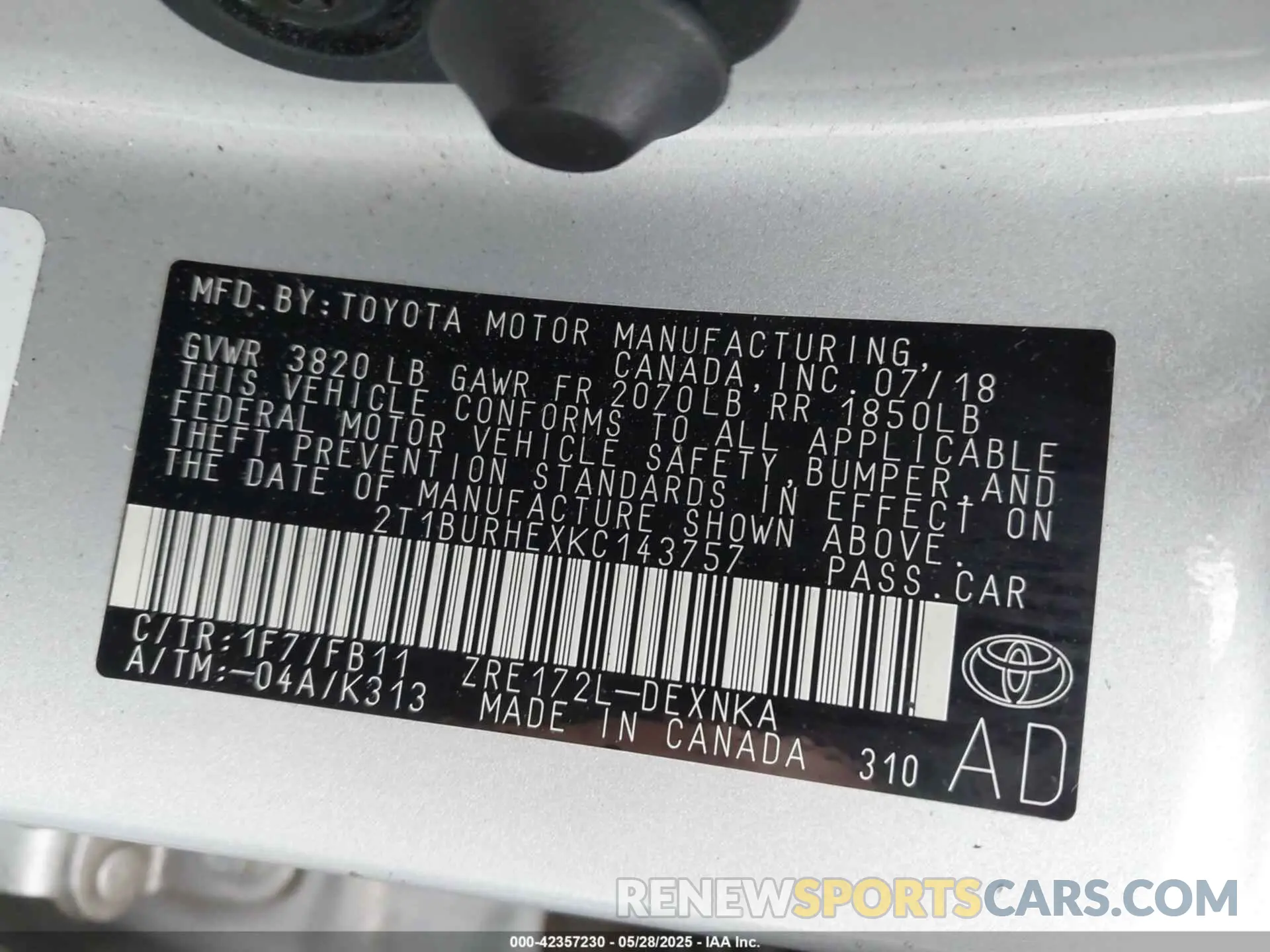 9 Photograph of a damaged car 2T1BURHEXKC143757 TOYOTA COROLLA 2019